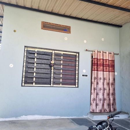 Brindavan Homestay Hampi Luaran gambar